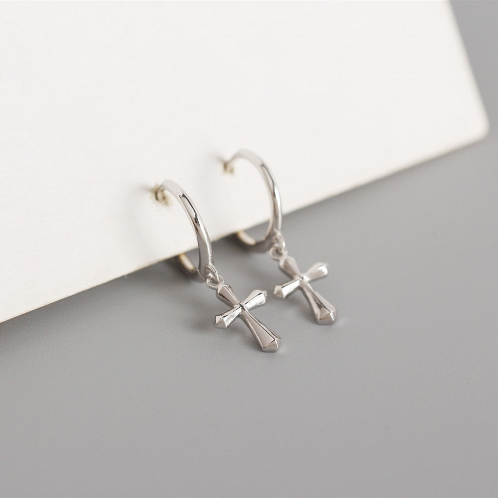 Aretes Argolla con Cruz